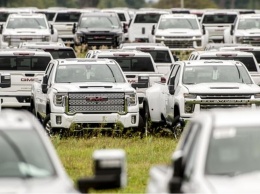 Посмотрите на кладбище новых пикапов General Motors: фото