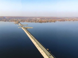 Ремонт моста в Старом Салтове отложили на неопределенный срок