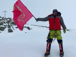 Альпинист из Запорожья покорил одну из высочайших вершин Центральной Азии - фото, видео