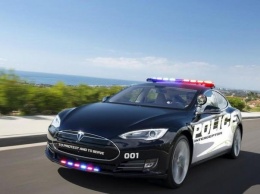 Полиция Техаса подала в суд на Tesla на 20 миллионов долларов