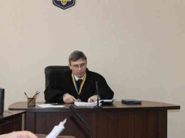 Павлоградский суд не позволил взять на поруки подсудимого сотрудника Фонда социального страхования