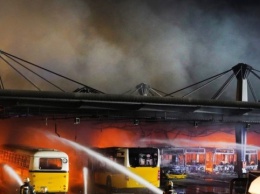 В немецком Штутгарте сгорел автобусный парк