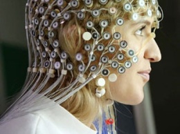 Ученые из США разработают для военных устройство для "промывания мозгов" (фото)