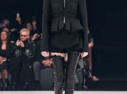 Покушение на кутюр: коллекция Givenchy весна-лето 2022