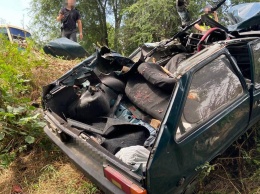 На трассе Днепр - Никополь водитель «Таврии» погиб в ДТП с военным грузовиком: дело направили в суд