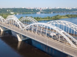 "Укрзализныця" окончательно договорилась о достройке съездов с Дарницкого моста