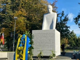 В Люблине открыли памятник Праведнику Украины Емельяну Ковчу