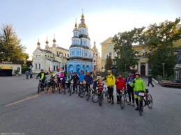В Харьков приехали велопаломники