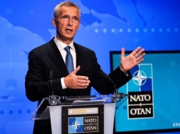 Столтенберг выступил против создания европейской обороны вне НАТО