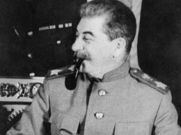 В России библиотека закупила для молодежи комикс о "подвигах" Сталина (фото)
