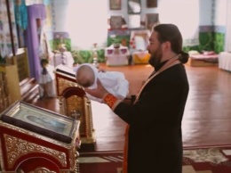 Священник объяснил, можно ли крестить детей с именами, которых нет в святцах УПЦ