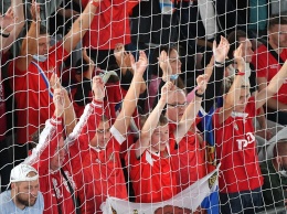 Российских футбольных фанатов избили после матча со Словенией