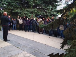 Шахтеры-регрессники Западного Донбасса напоминают правительству, что списывать их в утиль рановато
