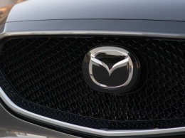 Дизайн нового кроссовера Mazda попал в Сеть