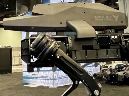 В США представили автономного робопса-снайпера