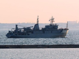 Спасли ремонт и авиация - уникальное судно ВМС счастливо вернулось в Одессу