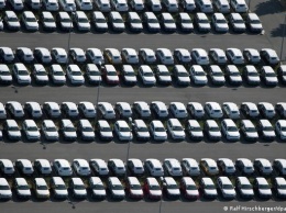 Продажи новых автомобилей в ЕС рухнули в сентябре из-за нехватки чипов