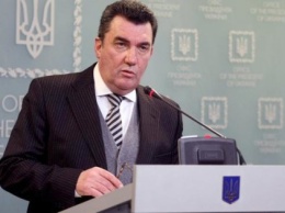 "Привет" Порошенко и Гонтаревой и новые санкции: что принял сегодня СНБО