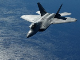 Истребитель F-22 разбился из-за "неправильного" мытья