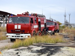 Вспыхнули опасные вещества: в Одессе тушили завод по переработке нефти