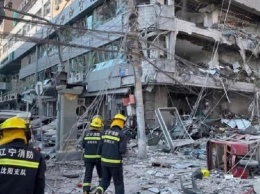 Мощный взрыв в ресторане Китая попал на видео