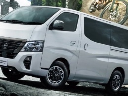 Nissan представил обновленный микроавтобус Caravan в Японии