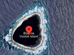 В Google Maps нашли "черную дыру" посреди океана