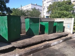 После гибели сборщика мусора в Терновке может случиться коммунальная революция