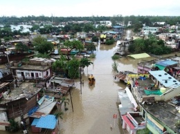 Жертвами наводнения в Индии и Непале стали более 200 человек