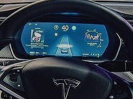 Новый автопилот Tesla показал себя на дороге не хуже опытного водителя