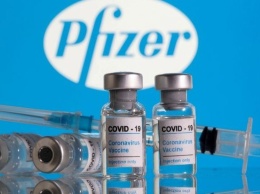 Польза от вакцины Pfizer для детей перевешивает риски, - регулятор США