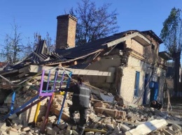 Детский сад взорвался в Киевской области. Здание полностью разрушено