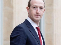 Цукерберг обещает перестроить Facebook с расчетом на молодежь