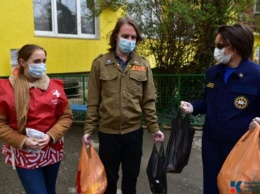 Крымчан призвали пополнить ряды волонтеров на время локдауна