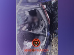В Днепре на Набережной Заводской в багажнике Nissan нашли тело мужчины с разбитой головой