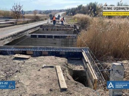 Не ремонтировали 50 лет: в Харьковской области реконструируют мост