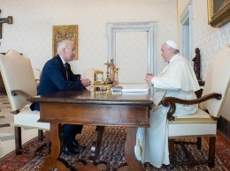 Папа Франциск встретился с Байденом