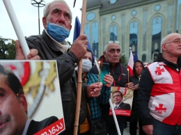 Официальный Тбилиси считает голодовку Саакашвили имитацией