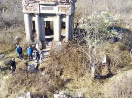 «Мариупольский некрополь» хотят создать на самом старинном из сохранившихся кладбищ восточной Украины