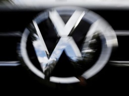 Из-за дефицита чипов VW и Stellantis недовыпустили 1,4 млн автомобилей в III квартале