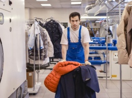 Сколько стоит в Днепре почистить зимнюю одежду в химчистке