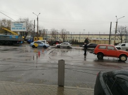 Обрыв проводов на проспекте Богдана Хмельницкого: как ходят троллейбусы