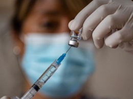 В Польше начали тестировать украинскую вакцину от COVID