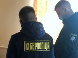 В Украине полицейские открыли уже более 1000 уголовных дел о подделке COVID-сертификатов