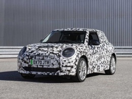 Mini опубликовал тизер на хетчбэк Cooper SE 2023 года