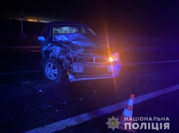 В ночном ДТП на "одесской" трассе под Николаевом погибли отец и двое детей, еще 4 члена семьи в больнице (ФОТО)