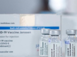 В Украине за сутки вакцинировано от коронавируса около 280 тысяч человек