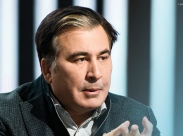 Мать Саакашвили утверждает, что экс-президента Грузии нет в тюрьме - его вывезли в неизвестном направлении