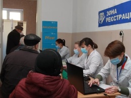 В Запорожье мобильные бригады вакцинируют от COVID-19 жителей отдаленных районов