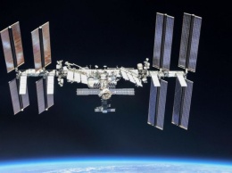 Россия испытала противоспутниковое оружие: НАСА заявила, что обломки сбитого спутника угрожают безопасности астронавтов МКС